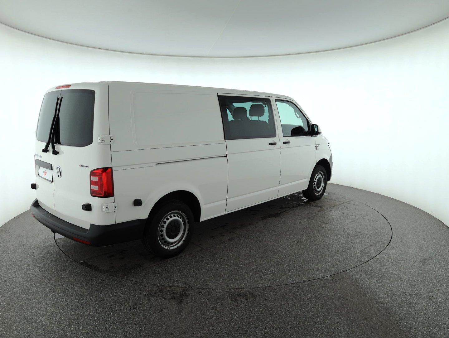 VW Doka-Kastenwagen LR TDI 4MOTION | Bild 5 von 30
