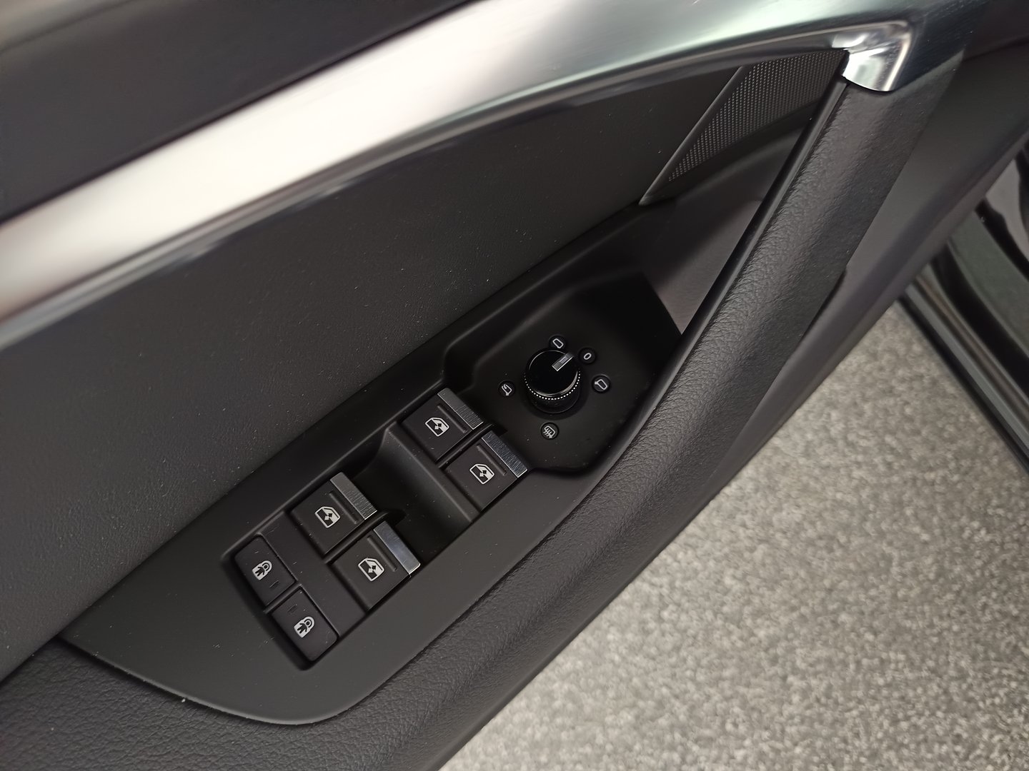 Audi A6 Avant 35 TDI Design | Bild 11 von 32