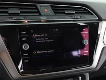 VW Touran Comfortline TDI SCR in Reflexsilber Metallic