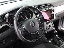 VW Touran Comfortline TDI SCR in Reflexsilber Metallic