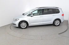 VW Touran Comfortline TDI SCR in Reflexsilber Metallic