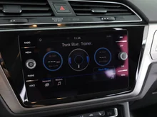 VW Touran Comfortline TDI SCR in Reflexsilber Metallic