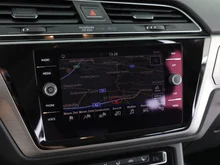 VW Touran Comfortline TDI SCR in Reflexsilber Metallic