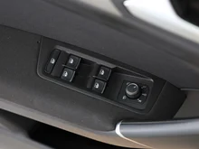VW Touran Comfortline TDI SCR in Reflexsilber Metallic