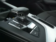 Audi A4 Avant 35 TFSI in Mythosschwarz Metallic
