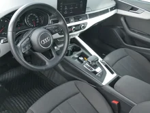 Audi A4 Avant 35 TFSI in Mythosschwarz Metallic