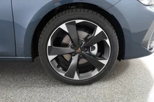 Thumbnail-Foto von Fahrzeug