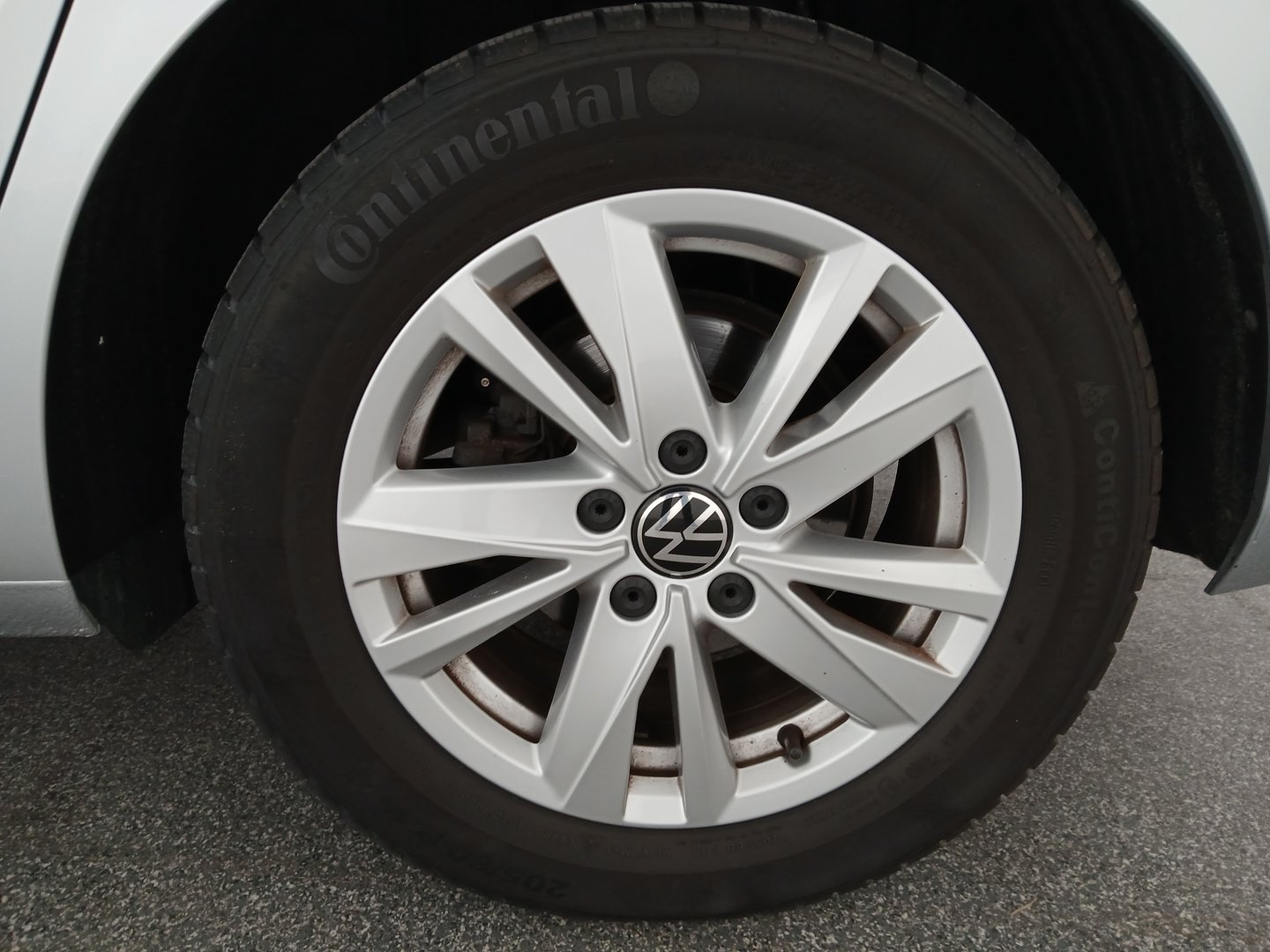 VW Touran Comfortline TDI SCR DSG 5-Sitzer | Bild 9 von 33