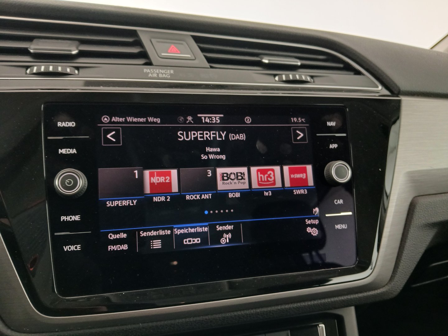 VW Touran Comfortline TDI SCR DSG 5-Sitzer | Bild 24 von 33