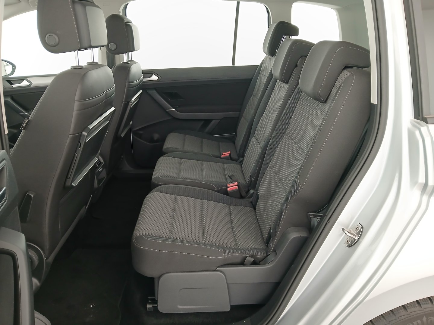 VW Touran Comfortline TDI SCR DSG 5-Sitzer | Bild 28 von 33
