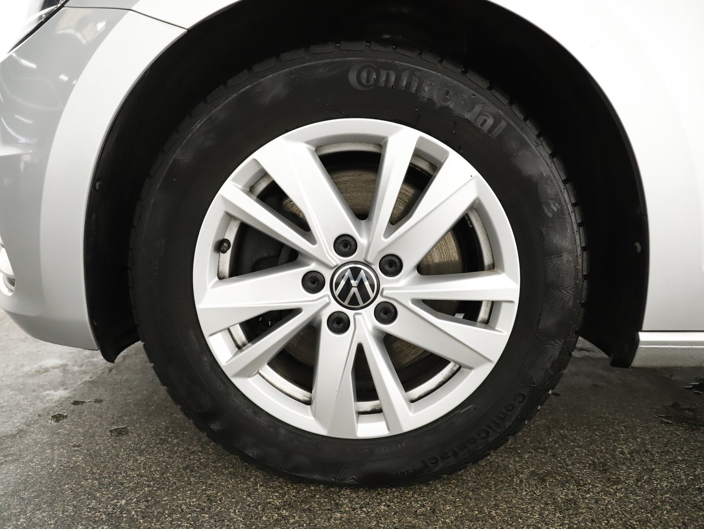 VW Touran Comfortline TDI SCR DSG 5-Sitzer | Bild 3 von 22