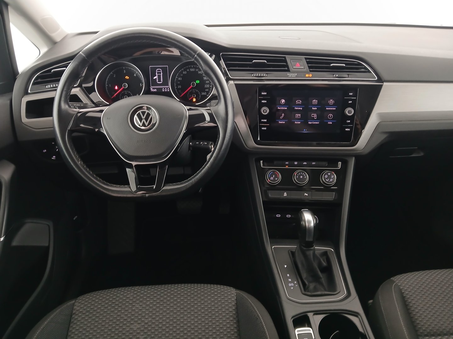 VW Touran Comfortline TDI SCR DSG 5-Sitzer | Bild 14 von 33
