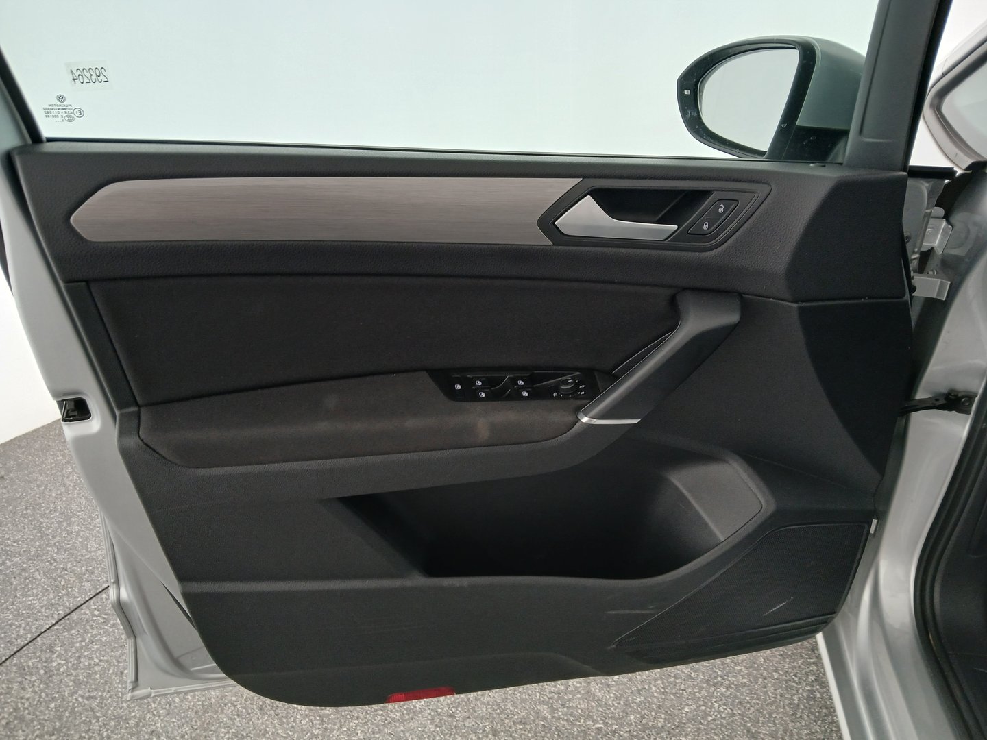 VW Touran Comfortline TDI SCR DSG 5-Sitzer | Bild 10 von 33