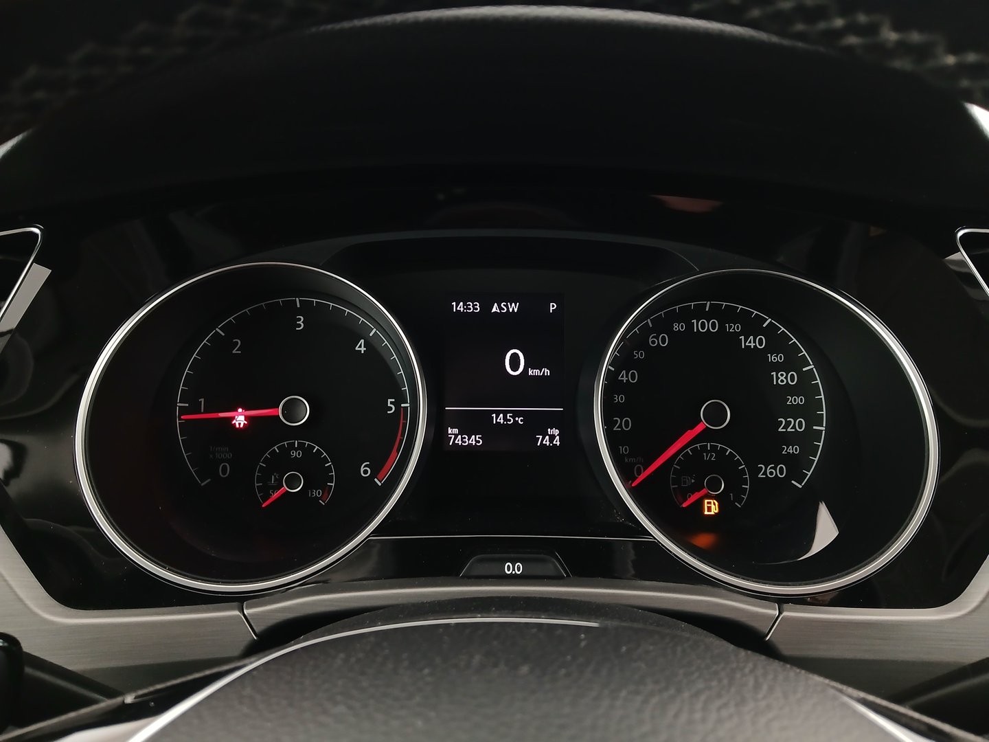 VW Touran Comfortline TDI SCR DSG 5-Sitzer | Bild 15 von 33