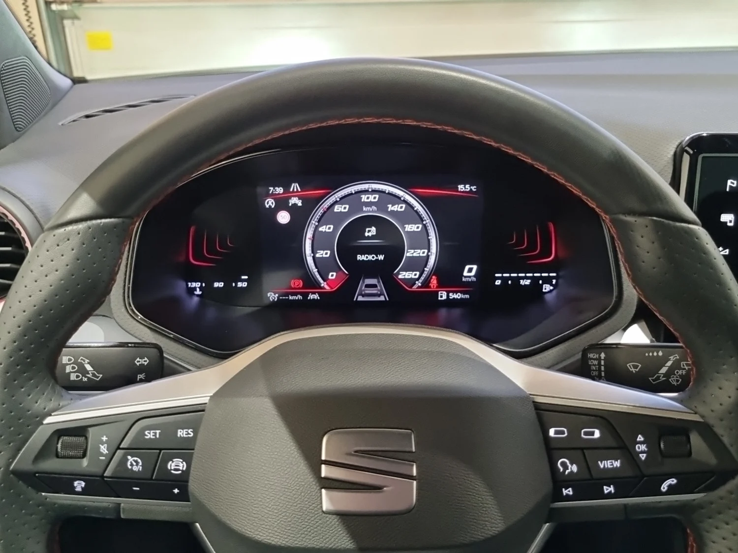 Bild eines Arona FR 1.0 TSI