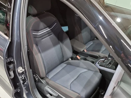 Bild eines Arona FR 1.0 TSI