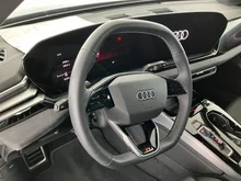 Audi A5 Avant TDI quattro in Mythosschwarz Metallic