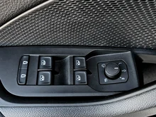 Škoda Octavia Combi Selection TSI mHEV DSG in Moon-Weiß Metallic