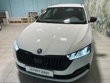 Thumbnail-Foto von Fahrzeug