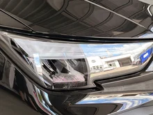 SEAT Arona Reference Edition 1.0 TSI in Nacht-Schwarz Metallic