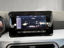 SEAT Arona Reference Edition 1.0 TSI in Nacht-Schwarz Metallic