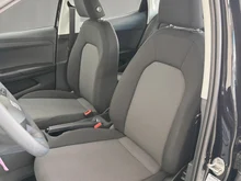 SEAT Arona Reference Edition 1.0 TSI in Nacht-Schwarz Metallic