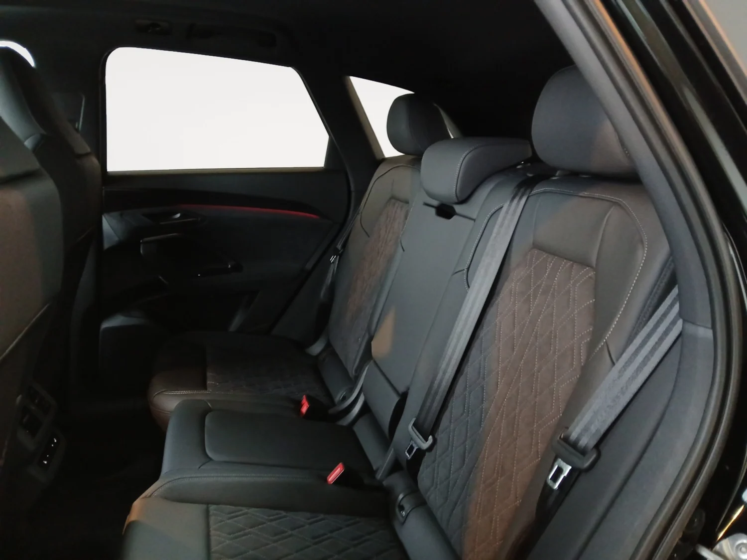 Bild eines Audi Q5 e-hybrid quattro 220 KW