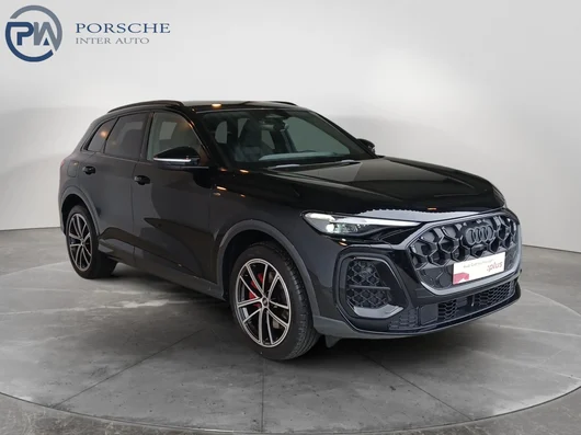 Bild eines Audi Q5 e-hybrid quattro 220 KW