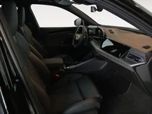 Audi Q5 e-hybrid quattro 220 KW in Mythosschwarz Metallic
