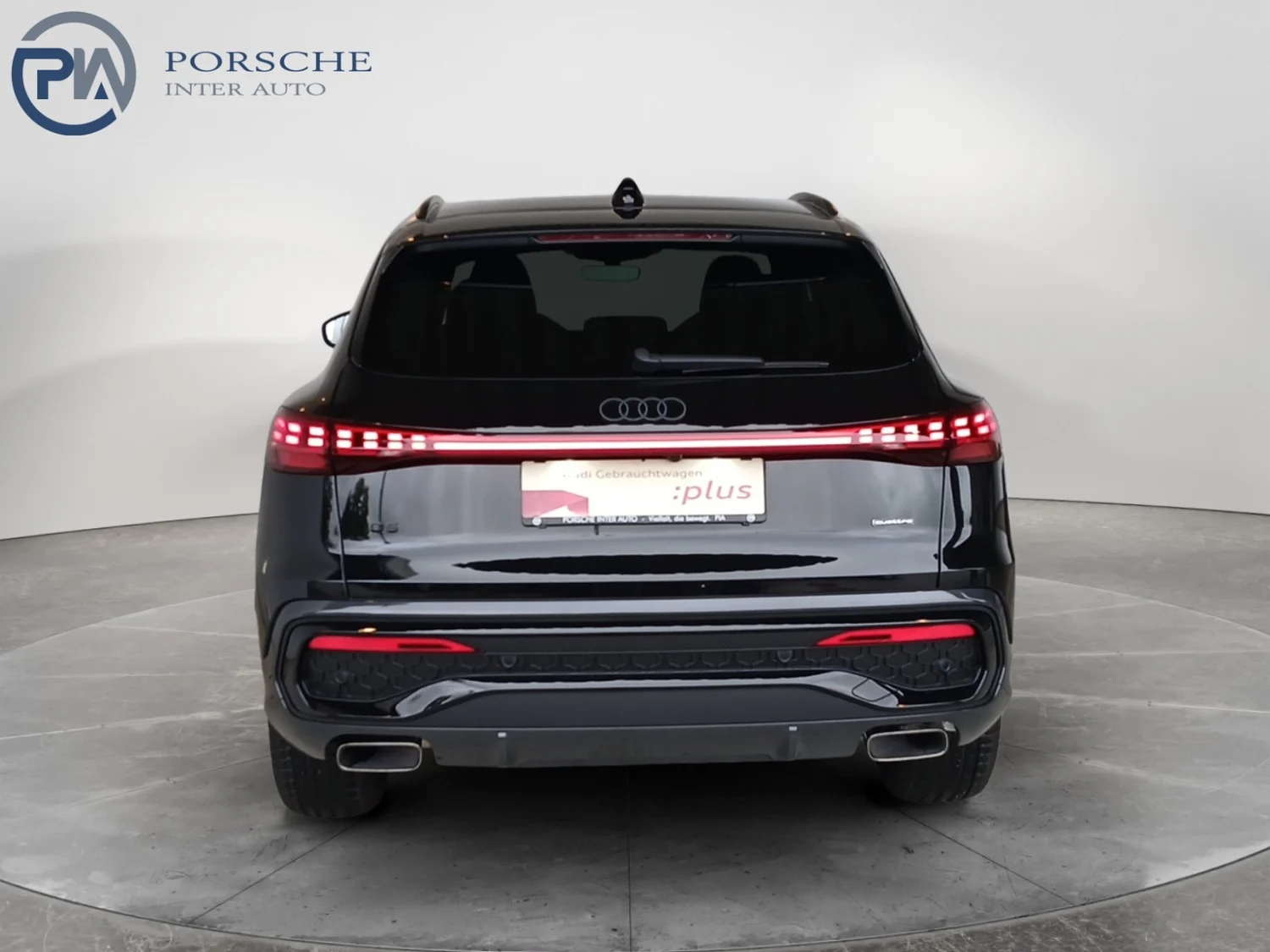 Bild eines Audi Q5 e-hybrid quattro 220 KW