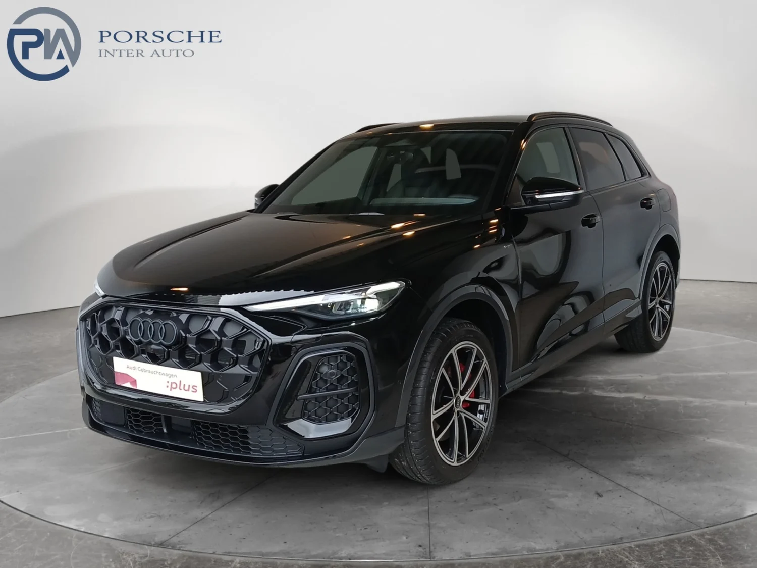 Bild eines Audi Q5 e-hybrid quattro 220 KW