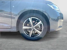 Thumbnail-Foto von Fahrzeug