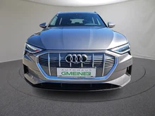Audi e-tron Sportback 55 300 kW Business in Taifungrau Metallic