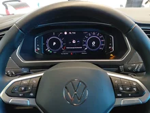 VW Tiguan Elegance eHybrid DSG in Pure White
