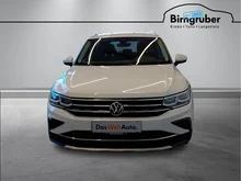 VW Tiguan Elegance eHybrid DSG in Pure White