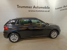 Škoda Kamiq SC TSI DSG in 1Z Schwarz-Magic Perleffekt