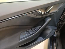 Škoda Kamiq SC TSI DSG in 1Z Schwarz-Magic Perleffekt
