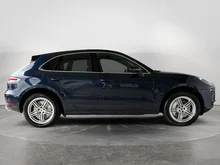 Thumbnail-Foto von Fahrzeug