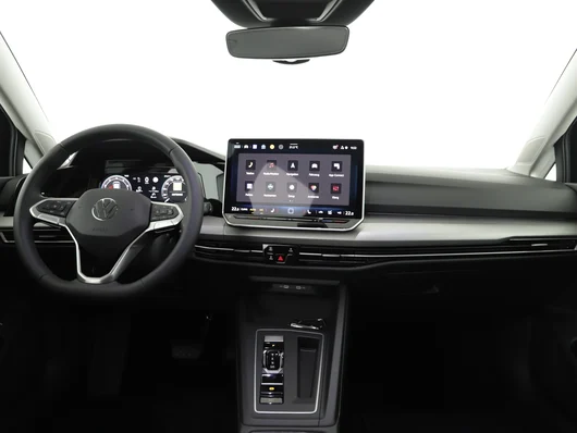 Bild eines VW Golf Variant Business mHeV DSG