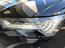Audi A6 Avant 40 TDI quattro Design in brillantschwarz