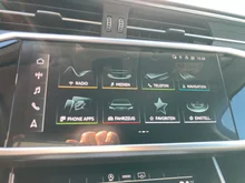 Audi A6 Avant 40 TDI quattro Design in brillantschwarz