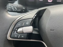 Škoda Kamiq Selection TSI in Candy-Weiss