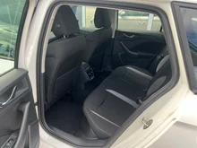 Škoda Kamiq Selection TSI in Candy-Weiss