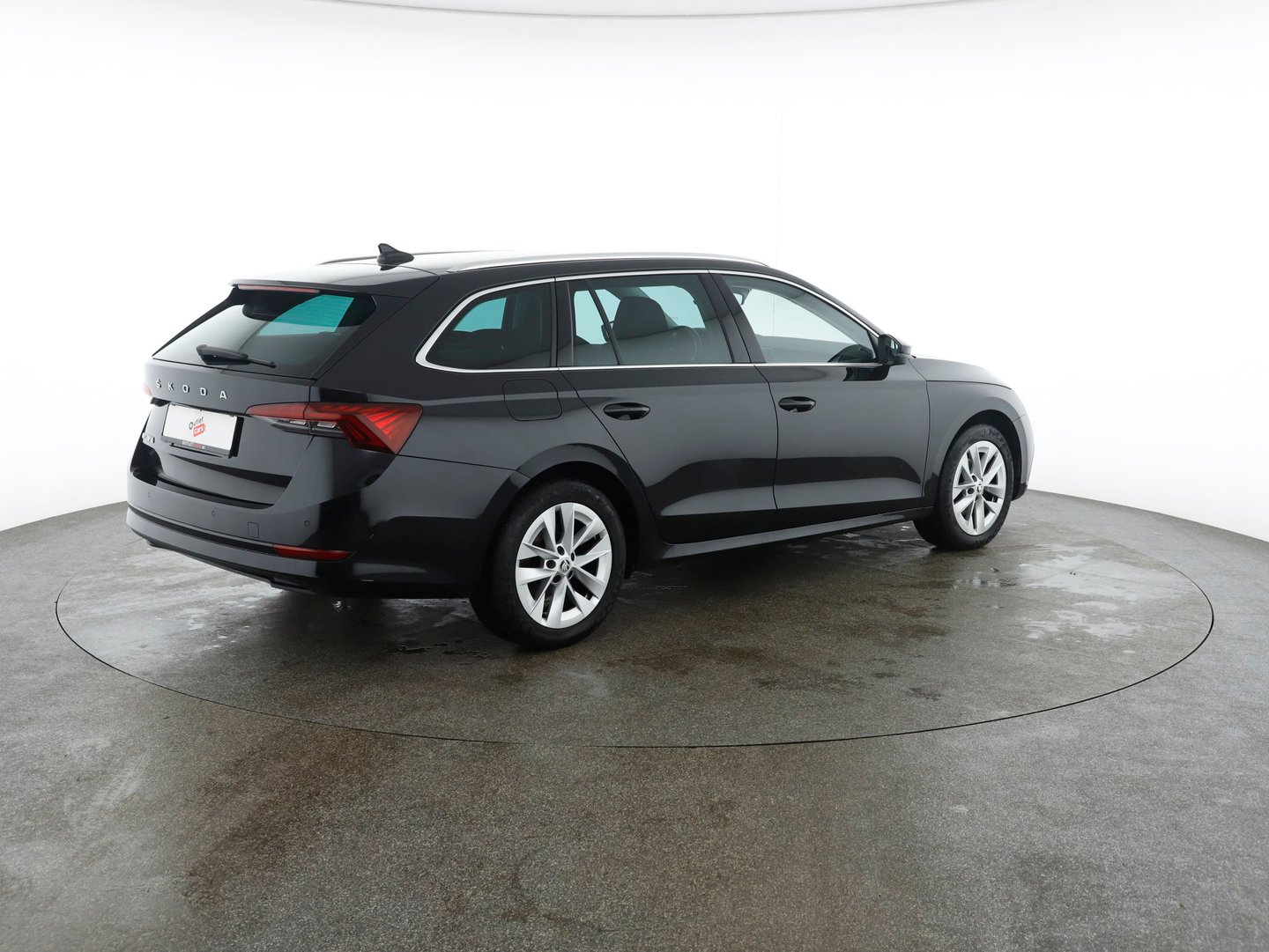 Škoda OCTAVIA Combi Style TDI DSG | Bild 7 von 34