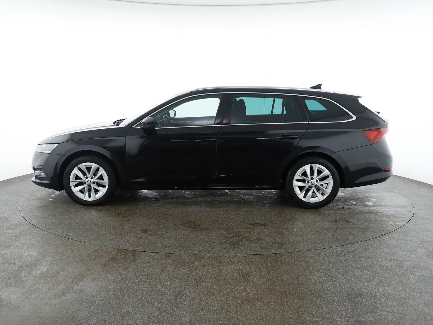 Škoda OCTAVIA Combi Style TDI DSG | Bild 3 von 34