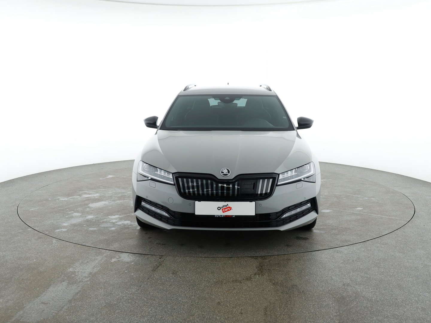 Škoda SUPERB Combi iV SPORTLINE DSG | Bild 8 von 28