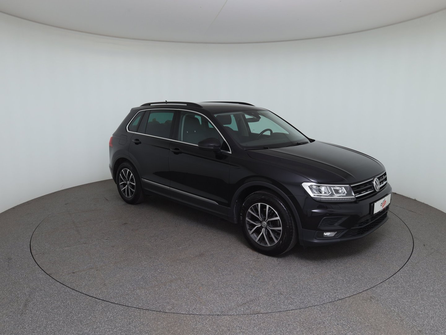 VW Tiguan Comfortline TDI SCR DSG | Bild 3 von 37