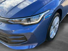 VW Golf Rabbit mHEV DSG in Anemonenblau Metallic
