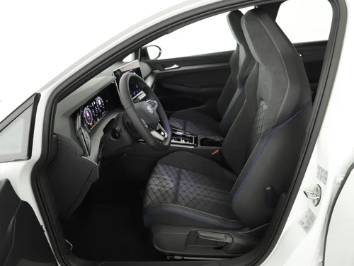 VW Golf Variant Sport mHeV DSG