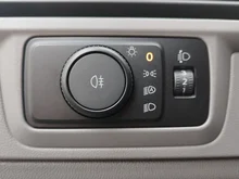 VW Transporter Kombi TDI in Clear White